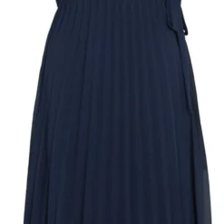 Cassis Korte, Effen Plisséjurk Met Wikkelkraag En Knoop -Trendy Meid Verkoop 509x1200 1