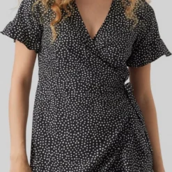 VERO MODA VMHENNA 2/4 WRAP FRILL DRESS WVN Dames Jurk - Maat XXL -Trendy Meid Verkoop 523x1200 4