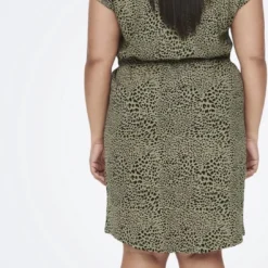 ONLY CARMAKOMA CARAPRIL SS KNEE DRESS STRIPE JRS NOOS Dames Jurk - Maat L-50/52 -Trendy Meid Verkoop 543x1200 3