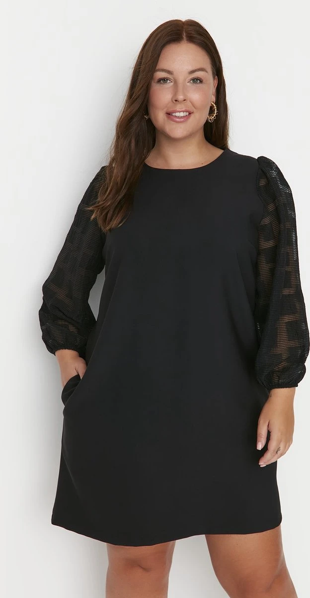 Trendyol Vrouwen Ballon Mouw Ronde Hals A-lijn Plus Size Jurk 8 Trendyol Vrouwen Ballon Mouw Ronde Hals A-lijn Plus Size Jurk - Afbeelding 8