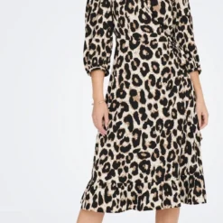 ONLY ONLOLIVIA 3/4 WRAP MIDI DRESS WVN NOOS Dames Jurk - Maat M -Trendy Meid Verkoop 643x1200 6