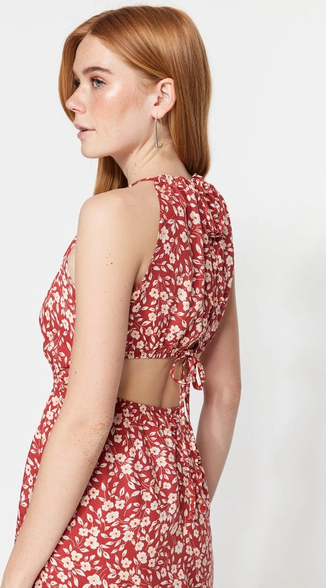 Trendyol Vrouwen Standaard Mouw Halternek Schaatser Jurk 3 Trendyol Vrouwen Standaard Mouw Halternek Schaatser Jurk - Afbeelding 3