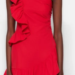 Trendyol Vrouwen Standaard Mouw Asymmetrische Kraag Schaatser Jurk 15 Trendyol Vrouwen Standaard Mouw Asymmetrische Kraag Schaatser Jurk -Trendy Meid Verkoop 669x1200 2