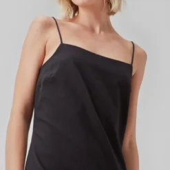 Zwarte Korte Jurk Cydney - Modstrom - Maat L 7 Zwarte Korte Jurk Cydney - Modstrom - Maat L -Trendy Meid Verkoop 676x1200 3