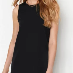 Trendyol Vrouwen Standaard Mouw Ronde Hals Verschuiving Jurk -Trendy Meid Verkoop 693x1200 2