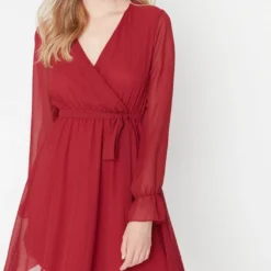 Trendyol Vrouwen Ballon Mouw Cache-coeur Schaatser Jurk -Trendy Meid Verkoop 700x1200 4