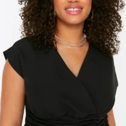 Trendyol Vrouwen Off-shoulder Cache-coeur Asymmetrisch Plus Size Jurk -Trendy Meid Verkoop 706x1200 3