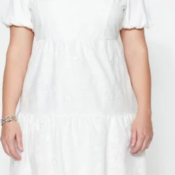 Trendyol Vrouwen Ballon Mouw Vierkante Kraag Schaatser Grote Maten Jurk 12 Trendyol Vrouwen Ballon Mouw Vierkante Kraag Schaatser Grote Maten Jurk -Trendy Meid Verkoop 722x1200 2