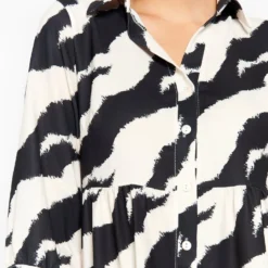 LOLALIZA Babydoll Jurk Met Zebraprint - Zwart - Maat 42 -Trendy Meid Verkoop 756x1200