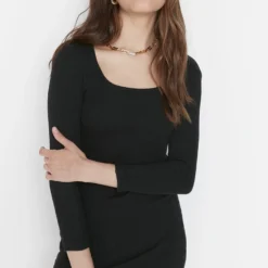 Trendyol Vrouwen Standaard Mouw Ronde Hals Bodycon Jurk -Trendy Meid Verkoop 759x1200 6