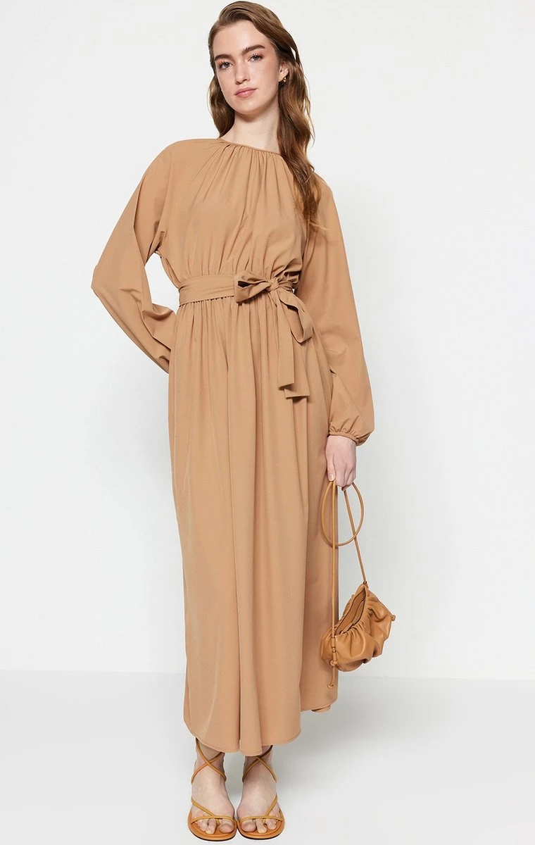 Trendyol Vrouwen Raglan Mouw Ronde Hals A-lijn Jurk 1 Trendyol Vrouwen Raglan Mouw Ronde Hals A-lijn Jurk