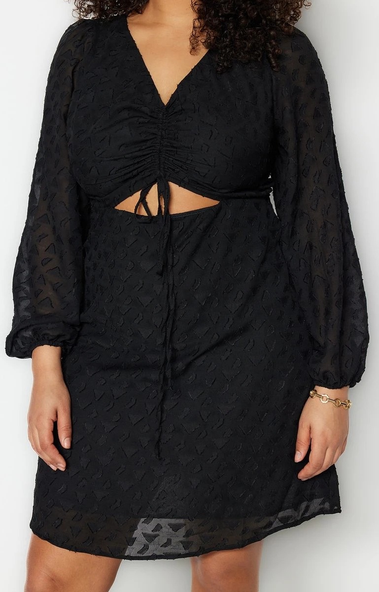 Trendyol Vrouwen Ballon Mouw V-hals Schaatser Grote Maten Jurk 3 Trendyol Vrouwen Ballon Mouw V-hals Schaatser Grote Maten Jurk - Afbeelding 3