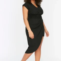 Trendyol Vrouwen Off-shoulder Cache-coeur Asymmetrisch Plus Size Jurk -Trendy Meid Verkoop 789x1200 15