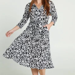 Cassis Lange Jurk Met Grafisch Motief -Trendy Meid Verkoop 799x1200 146