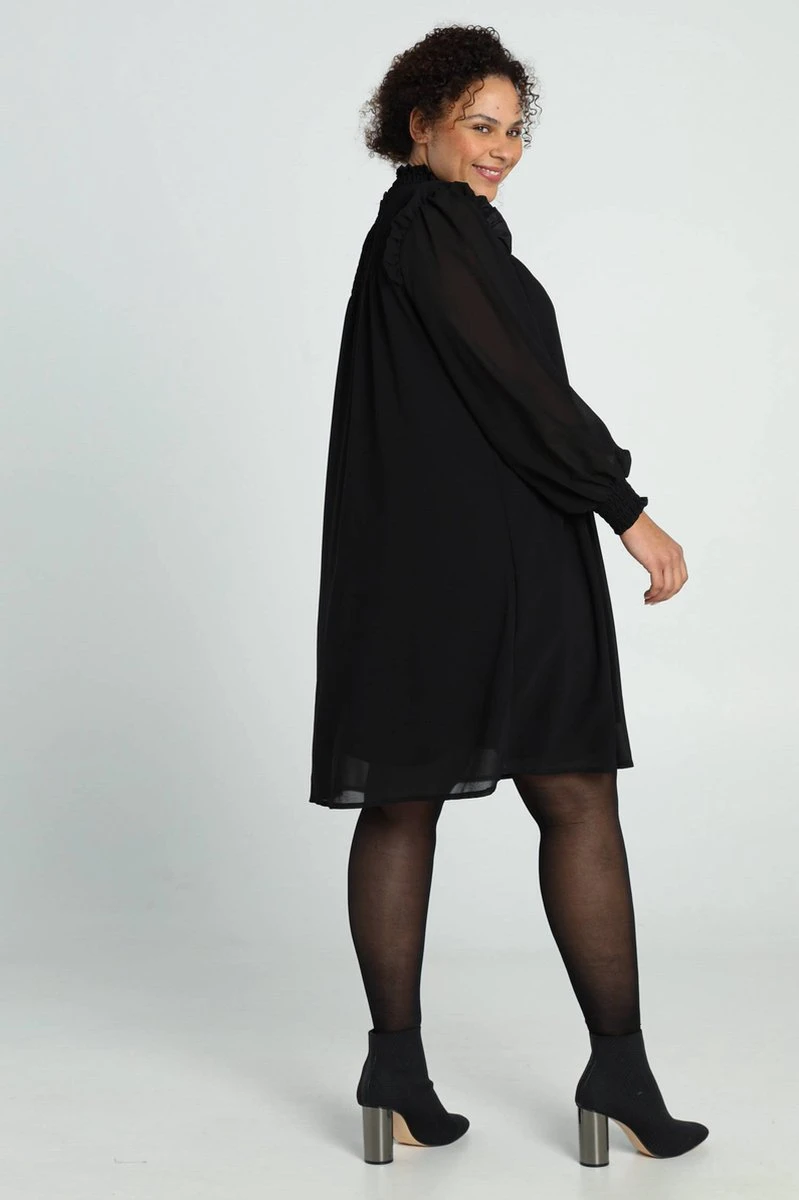 Paprika Korte, Effen Jurk In Voile Met Smokwerk 2 Paprika Korte, Effen Jurk In Voile Met Smokwerk - Afbeelding 2