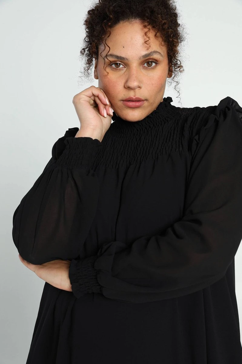 Paprika Korte, Effen Jurk In Voile Met Smokwerk 10 Paprika Korte, Effen Jurk In Voile Met Smokwerk - Afbeelding 10