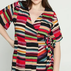 Promiss Halflange, Gestreepte Jurk In Viscose Met Valse Wikkelkraag -Trendy Meid Verkoop 799x1200 220