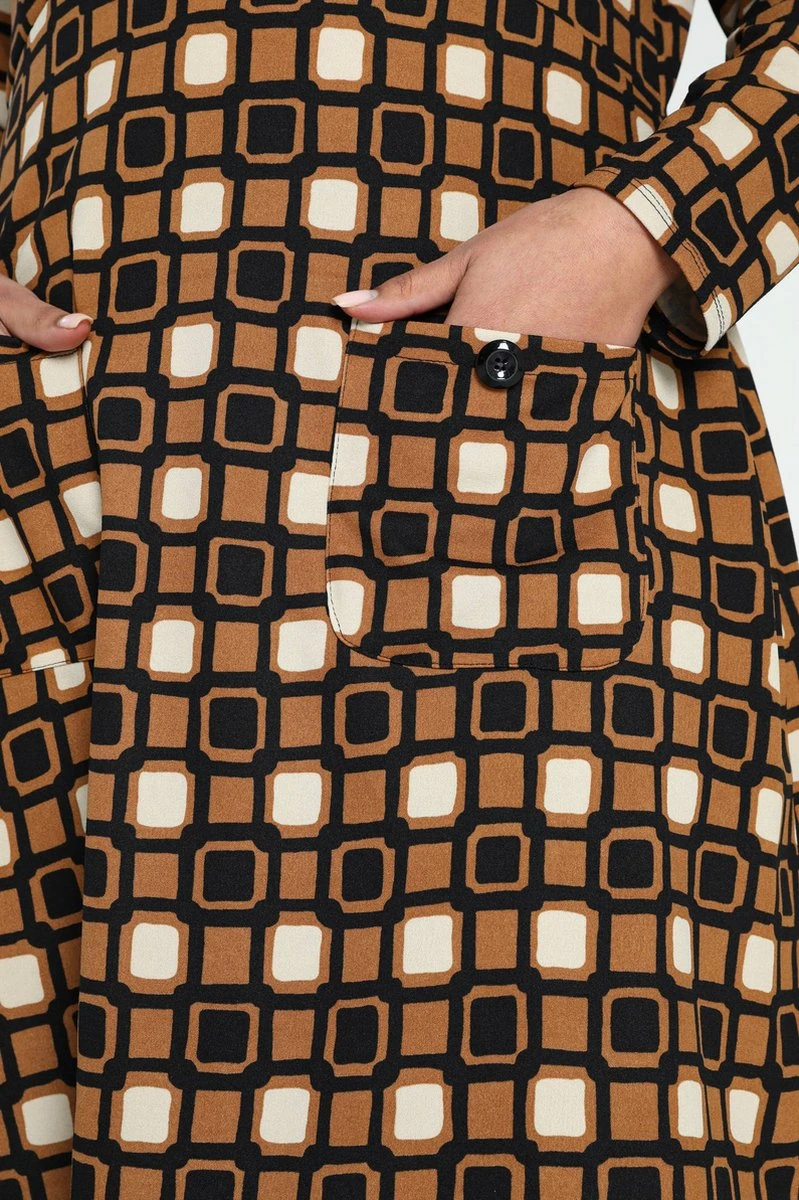 Paprika Korte Jurk In Crêpe Met Grafisch Motief 10 Paprika Korte Jurk In Crêpe Met Grafisch Motief - Afbeelding 10