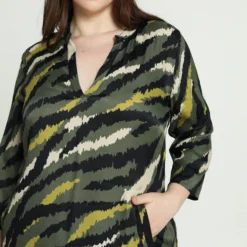 Promiss Korte, Satijnen Jurk Met Camouflageprint -Trendy Meid Verkoop 799x1200 268