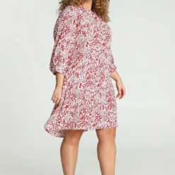 Paprika Korte Jurk In Viscose Met Bloemenmotief En Raglanmouwen 17 Paprika Korte Jurk In Viscose Met Bloemenmotief En Raglanmouwen -Trendy Meid Verkoop 799x1200 288