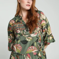 Cassis Korte Jurk In Viscose Met Etnisch Motief 19 Cassis Korte Jurk In Viscose Met Etnisch Motief -Trendy Meid Verkoop 799x1200 34