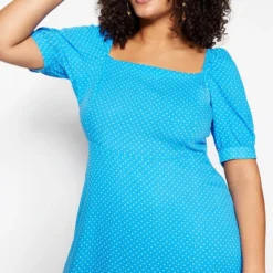 Trendyol Vrouwen Standaard Mouw Vierkante Kraag A-lijn Plus Size Jurk -Trendy Meid Verkoop 800x1200 1048
