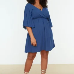 Trendyol Vrouwen Off-shoulder Cache-coeur Omslag Plus Size Jurk -Trendy Meid Verkoop 800x1200 1069