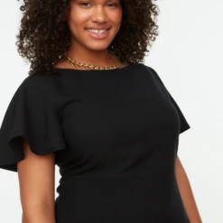 Trendyol Vrouwen Fluit Mouw Ronde Hals Bodycon Plus Size Jurk -Trendy Meid Verkoop 800x1200 1186