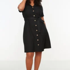 Trendyol Vrouwen Standaard Mouw Reverskraag Overhemdjurk Plus Size Jurk