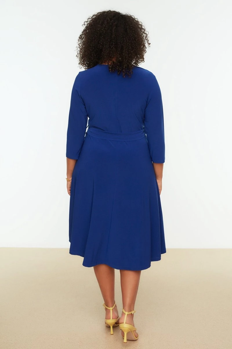 Trendyol Vrouwen Standaard Mouw Dubbele Rij Knopen A-lijn Plus Size Jurk 7 Trendyol Vrouwen Standaard Mouw Dubbele Rij Knopen A-lijn Plus Size Jurk - Afbeelding 7