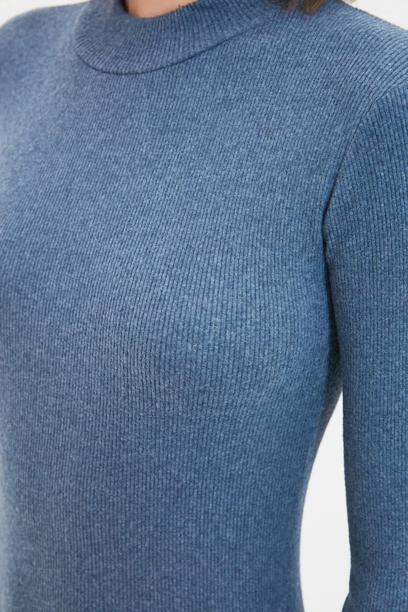 Trendyol Vrouwen Standaard Mouw Staande Kraag Bodycon Jurk 12 Trendyol Vrouwen Standaard Mouw Staande Kraag Bodycon Jurk - Afbeelding 12