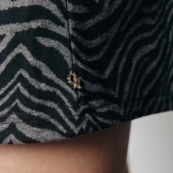 Colourful Rebel Rowan Zebra Jurk Zwart Dames - Slim Fit - Katoen - XL -Trendy Meid Verkoop 800x1200 1515