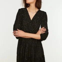 Trendyol Vrouwen Standaard Mouw Cache-coeur Schaatser Jurk