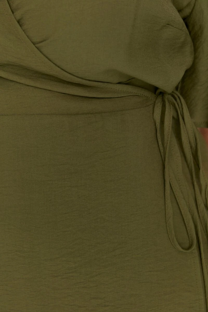 Trendyol Vrouwen Standaard Mouw V-hals Omslag Grote Maten Jurk 8 Trendyol Vrouwen Standaard Mouw V-hals Omslag Grote Maten Jurk - Afbeelding 8