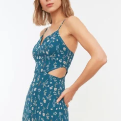 Trendyol Vrouwen Standaard Mouw V-hals A-lijn Jurk -Trendy Meid Verkoop 800x1200 704