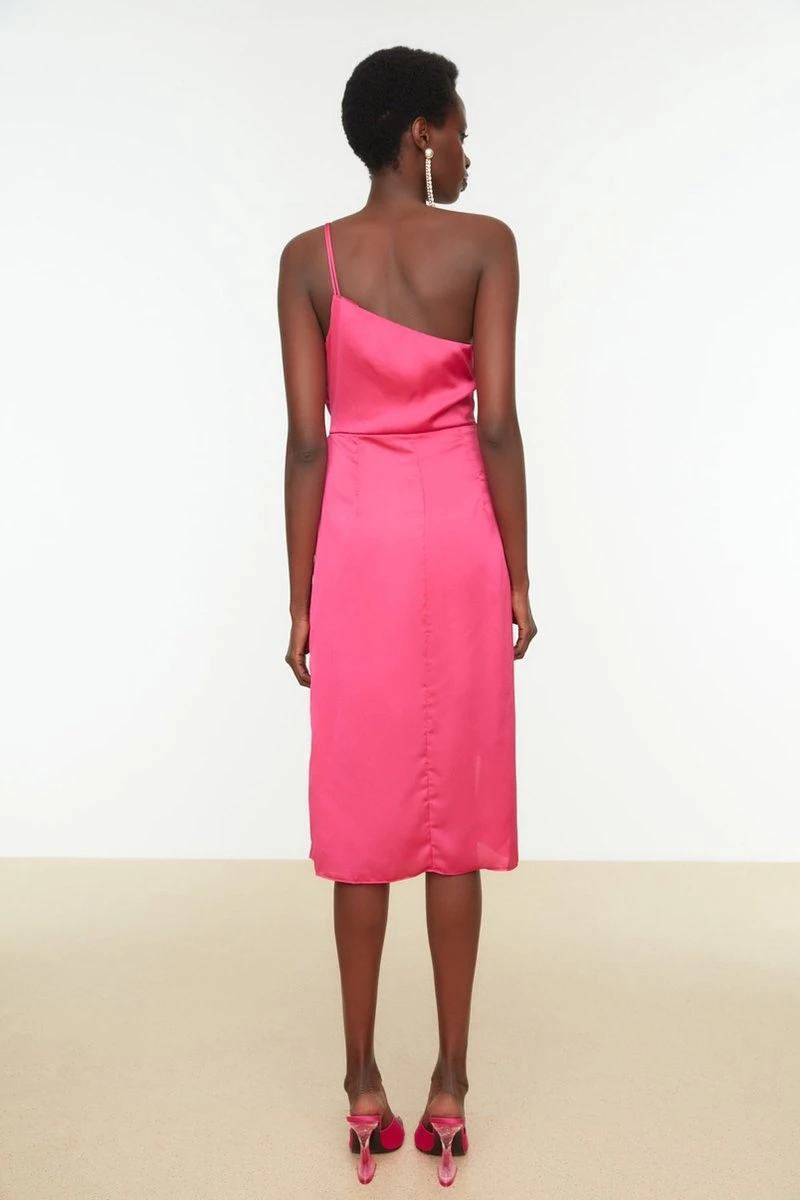 Trendyol Vrouwen Een Schouder Asymmetrische Kraag Omslag Jurk 6 Trendyol Vrouwen Een Schouder Asymmetrische Kraag Omslag Jurk - Afbeelding 6