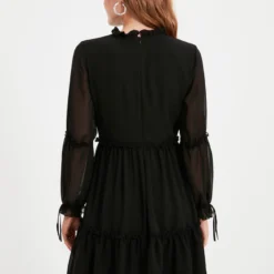 Trendyol Vrouwen Standaard Mouw Ronde Hals Schaatser Jurk -Trendy Meid Verkoop 806x1200 17