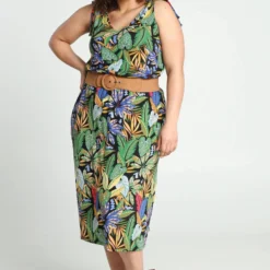 Paprika Lange Jurk In Viscose Met Hawai Print En Smalle Schouderbandjes -Trendy Meid Verkoop 807x1200 2