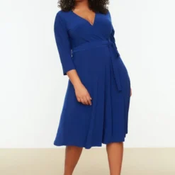 Trendyol Vrouwen Standaard Mouw Dubbele Rij Knopen A-lijn Plus Size Jurk 16 Trendyol Vrouwen Standaard Mouw Dubbele Rij Knopen A-lijn Plus Size Jurk -Trendy Meid Verkoop 810x1200 30