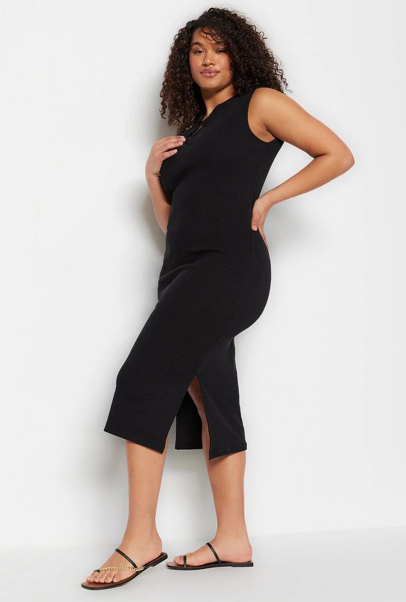 Trendyol Vrouwen Dik Geschorst V-hals Bodycon Plus Size Jurk 2 Trendyol Vrouwen Dik Geschorst V-hals Bodycon Plus Size Jurk - Afbeelding 2