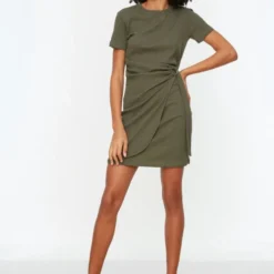 Trendyol Vrouwen Standaard Mouw Ronde Hals Omslag Jurk