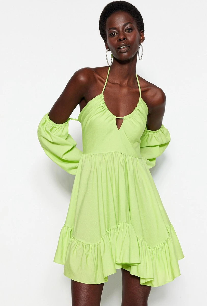 Trendyol Vrouwen Ballon Mouw Vierkante Kraag Schaatser Jurk 2 Trendyol Vrouwen Ballon Mouw Vierkante Kraag Schaatser Jurk - Afbeelding 2