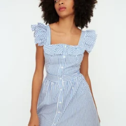 Trendyol Vrouwen Gepofte/ruche Mouw Vierkante Kraag Overhemdjurk Jurk -Trendy Meid Verkoop 814x1200