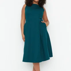 Trendyol Vrouwen Standaard Mouw Ronde Hals A-lijn Plus Size Jurk -Trendy Meid Verkoop 817x1200 20