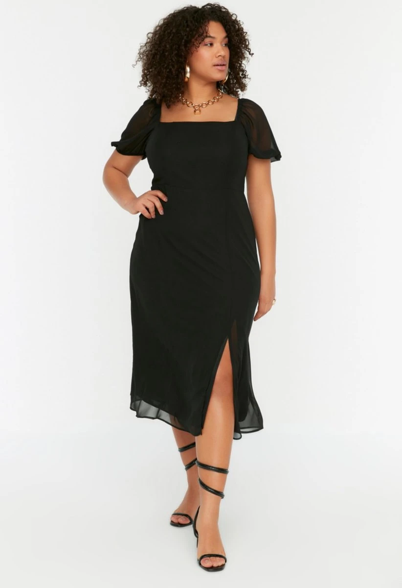 Trendyol Vrouwen Ballon Mouw Vierkante Kraag A-lijn Plus Size Jurk 1 Trendyol Vrouwen Ballon Mouw Vierkante Kraag A-lijn Plus Size Jurk