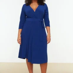 Trendyol Vrouwen Standaard Mouw Dubbele Rij Knopen A-lijn Plus Size Jurk 18 Trendyol Vrouwen Standaard Mouw Dubbele Rij Knopen A-lijn Plus Size Jurk -Trendy Meid Verkoop 822x1200 20