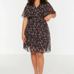 Trendyol Vrouwen Standaard Mouw Cache-coeur A-lijn Plus Size Jurk -Trendy Meid Verkoop 825x1200 14