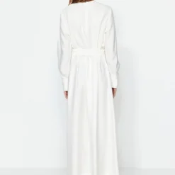 Trendyol Vrouwen Standaard Mouw Ronde Hals Verschuiving Jurk -Trendy Meid Verkoop 836x1200 2