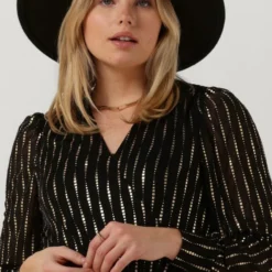 Colourful Rebel Lola Triangle Foil Longsleeve Maxi Wrap Dress Dames Jurk - Maat XS 18 Colourful Rebel Lola Triangle Foil Longsleeve Maxi Wrap Dress Dames Jurk - Maat XS -Trendy Meid Verkoop 840x1200 236