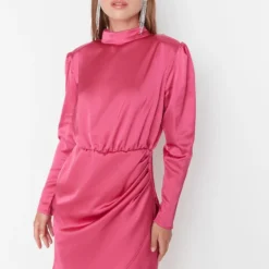 Trendyol Vrouwen Standaard Mouw Staande Kraag Omslag Jurk